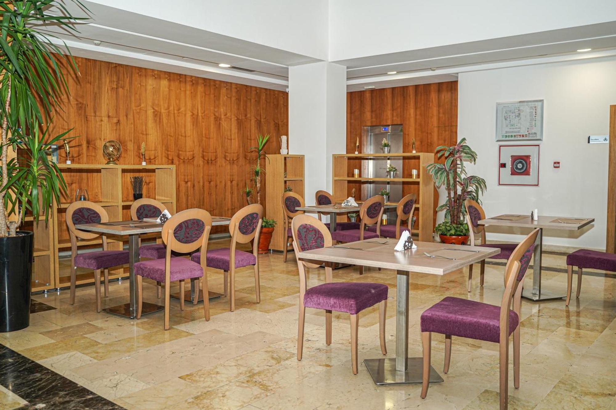 Prestige Hotel & Spa Tétouan エクステリア 写真